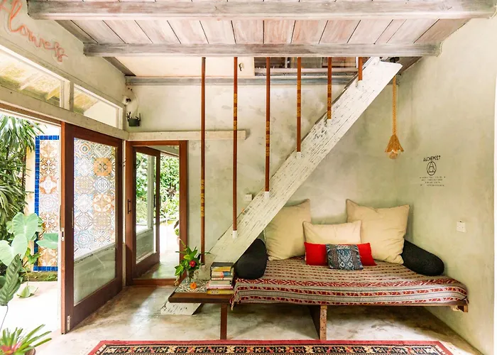 Villa Barong Retreat With Hammock Terrace, Garden & Koi Pond *