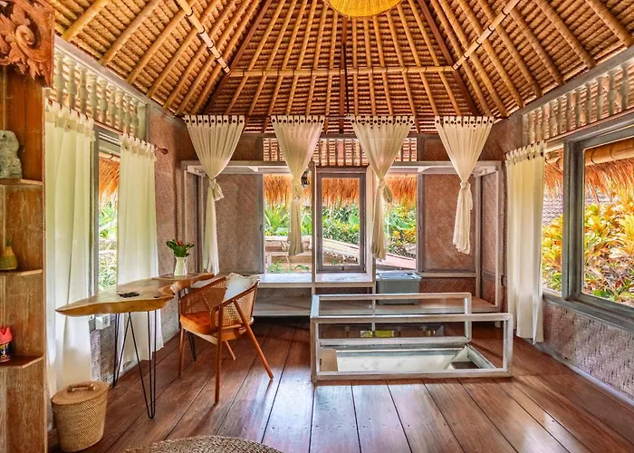 Villa Barong Retreat With Hammock Terrace, Garden & Koi Pond Ubud