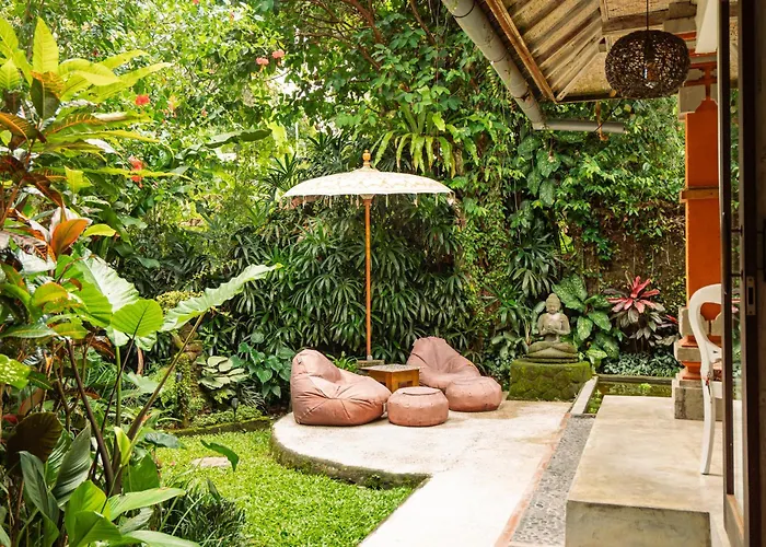 Barong Retreat With Hammock Terrace, Garden & Koi Pond Villa Ubud